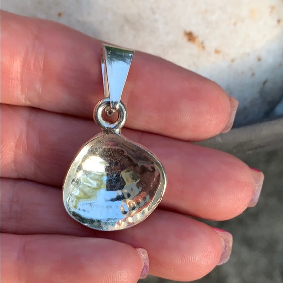 Vintage Sterling Silver Taxco Sea Shell Pendant - Picture 4 of 11